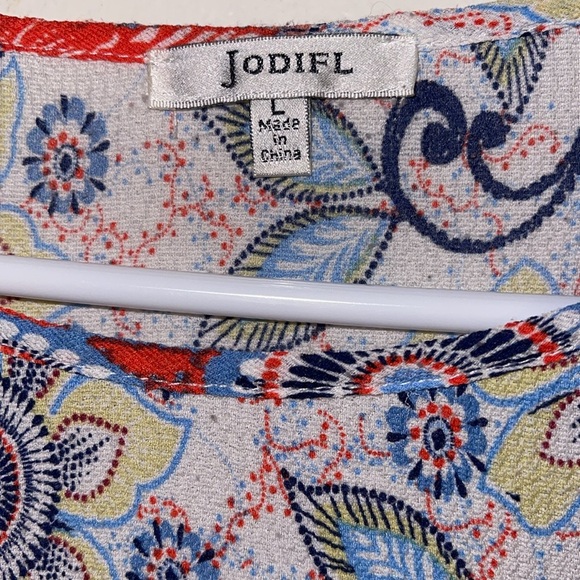 🌹JODIFL FLORAL BEAUTIFUL BLOUSE - Picture 5 of 6